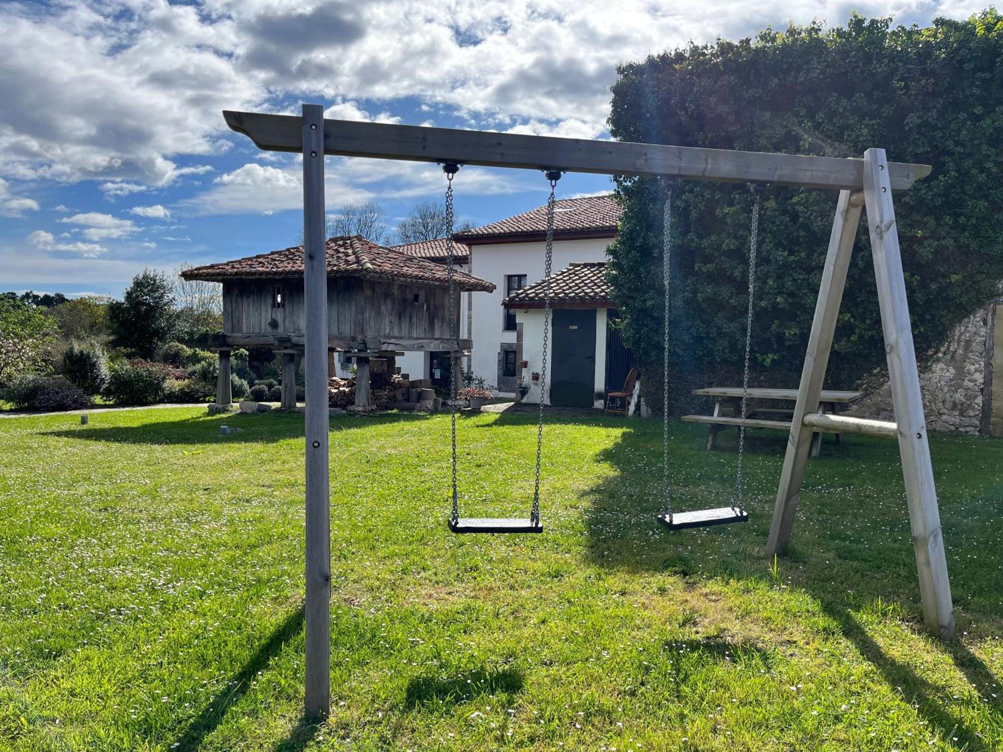 Penzion La Ribera De Pria Villanueva de Pria Exteriér fotografie